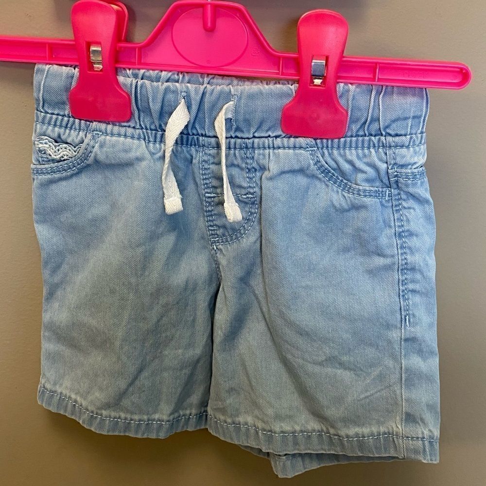 Carter’s 18 month light denim shorts